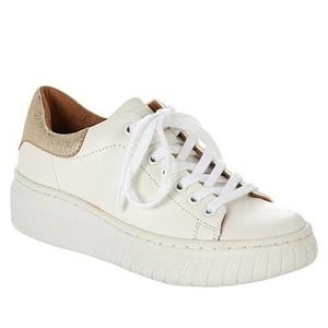 Sofft Parklyn Lace-Up Platform Sneaker 7M
